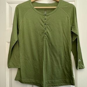 Stio Green 3/4 Sleeve Henley Tee